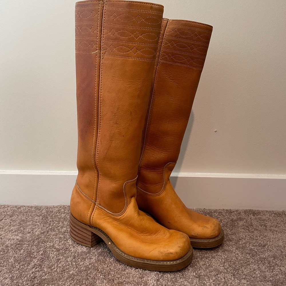 Women's Tan Leather Boots